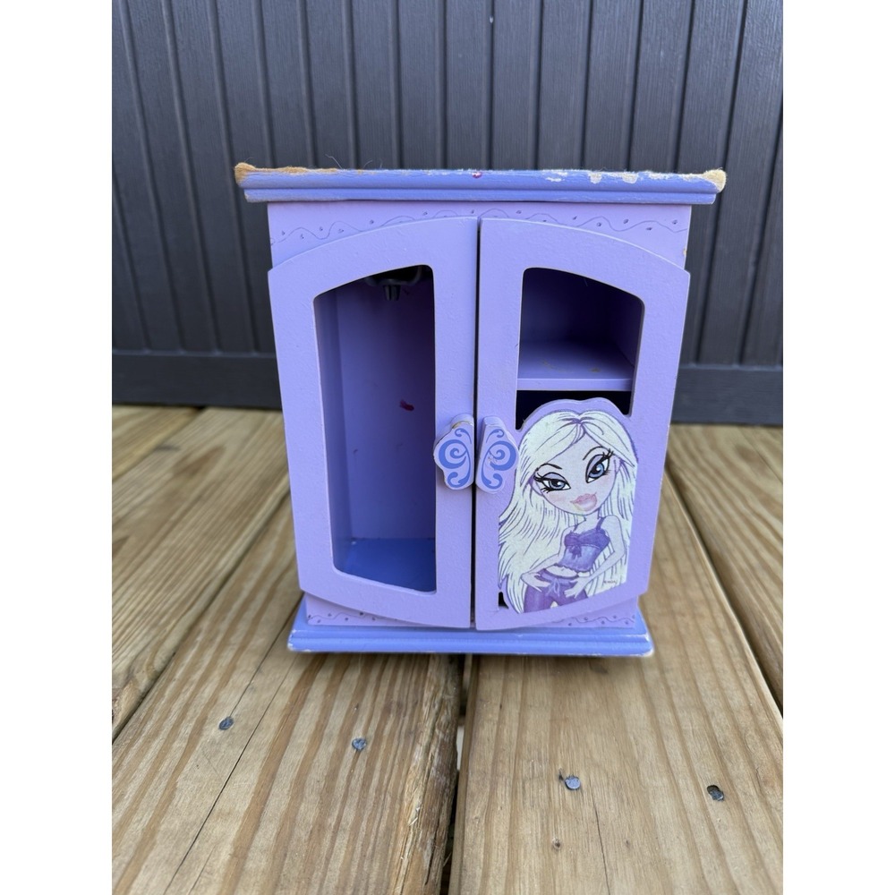 Vintage Y2K 2006 Bratz Cloe wooden jewelry box Purple 8.5" Tall